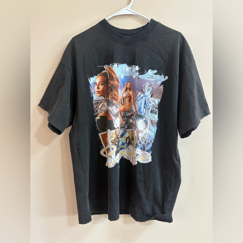 DND by Ferris Distressed Beyoncé Graphic Short Sleeve T-Shirt Top, Beyonce Tee